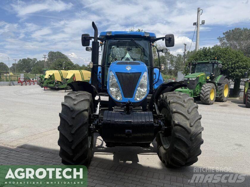 New Holland T7030 Tracteur