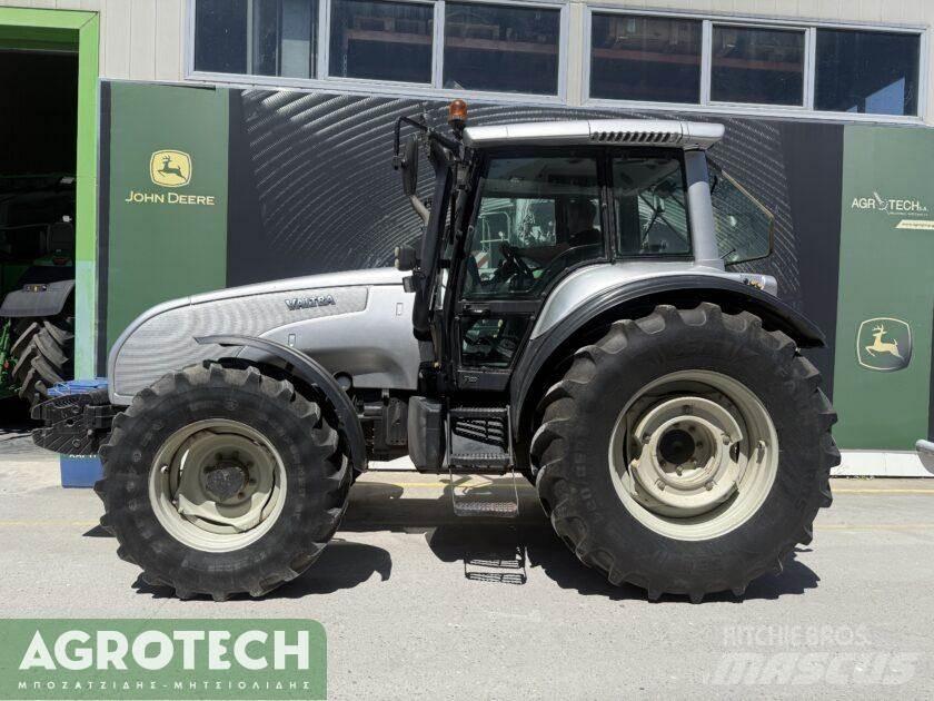 Valtra T120-4 Tracteur
