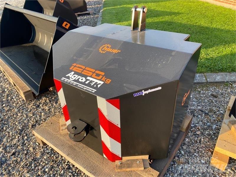 Hauer 1250 kg Autres équipements pour tracteur