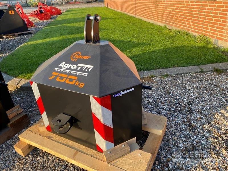 Hauer 700 KG Autres équipements pour tracteur