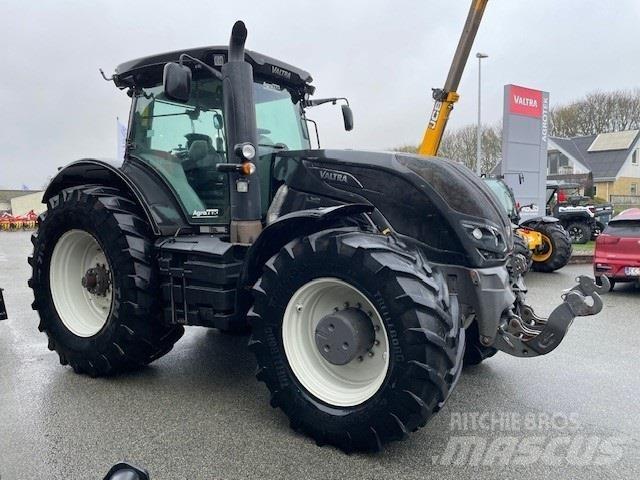 Valtra S374 Tracteur