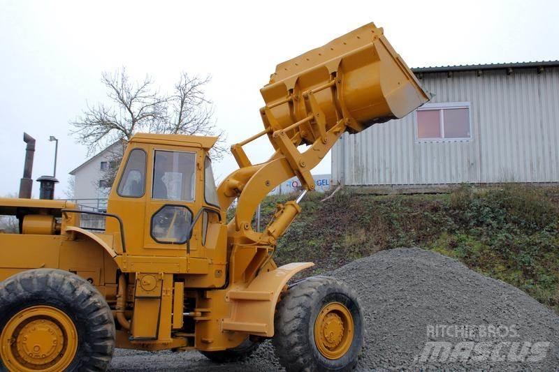 CAT 966 C Chargeuse sur pneus