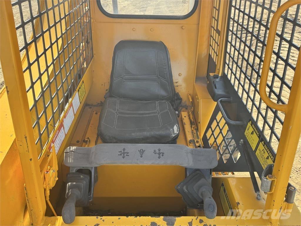 JCB 165 Chargeuse compacte
