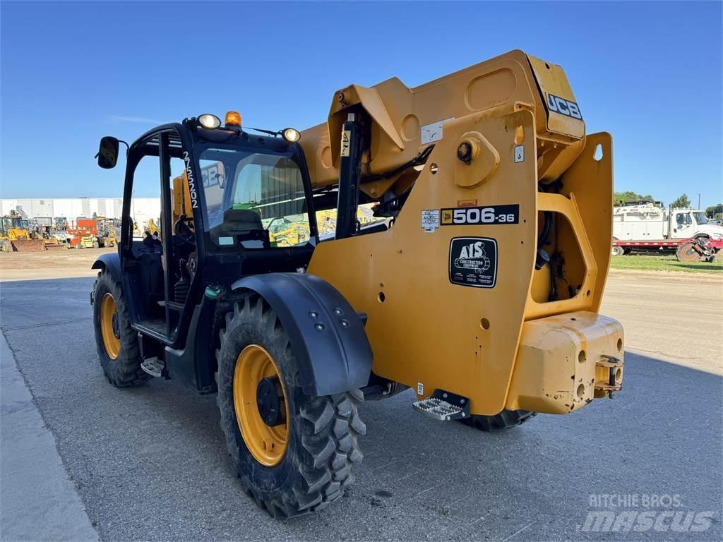 JCB 506-36 Chariot télescopique