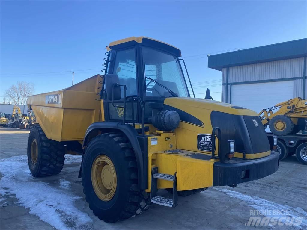 JCB 714 Tombereau articulé