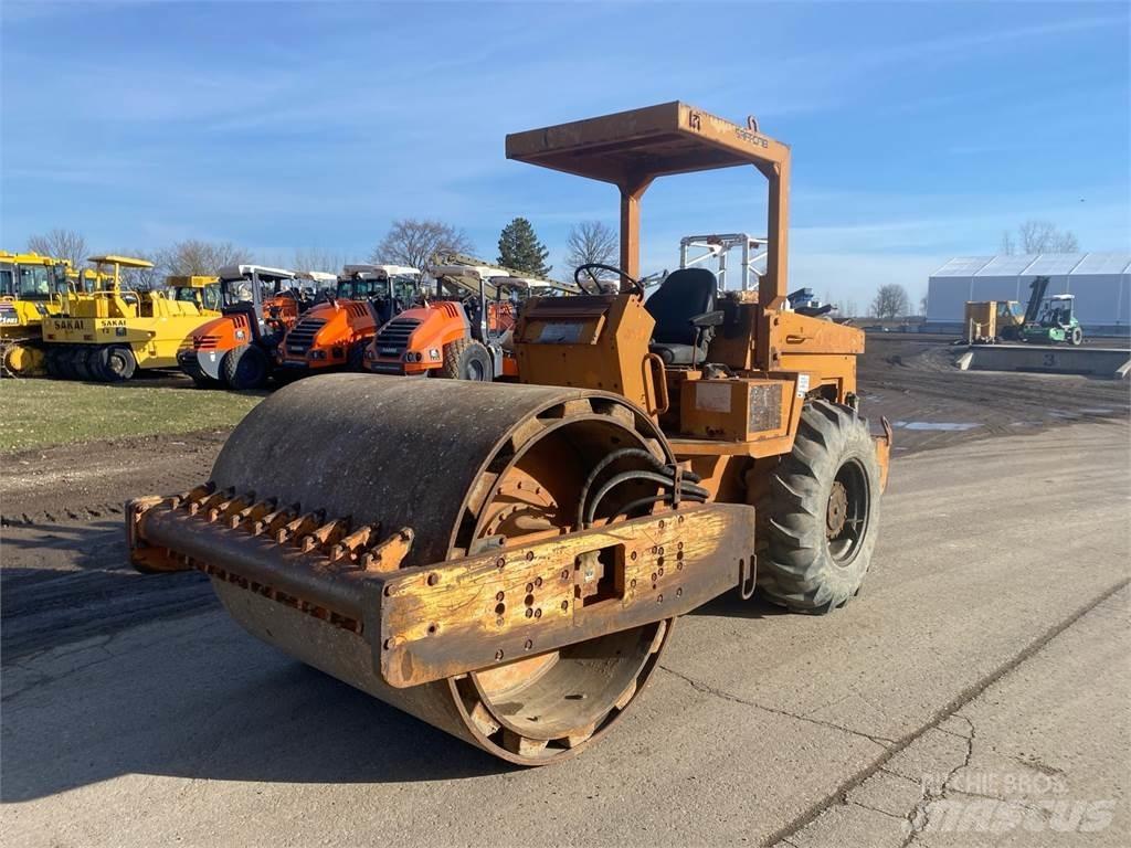 Sakai SV70T Compacteurs de déchets
