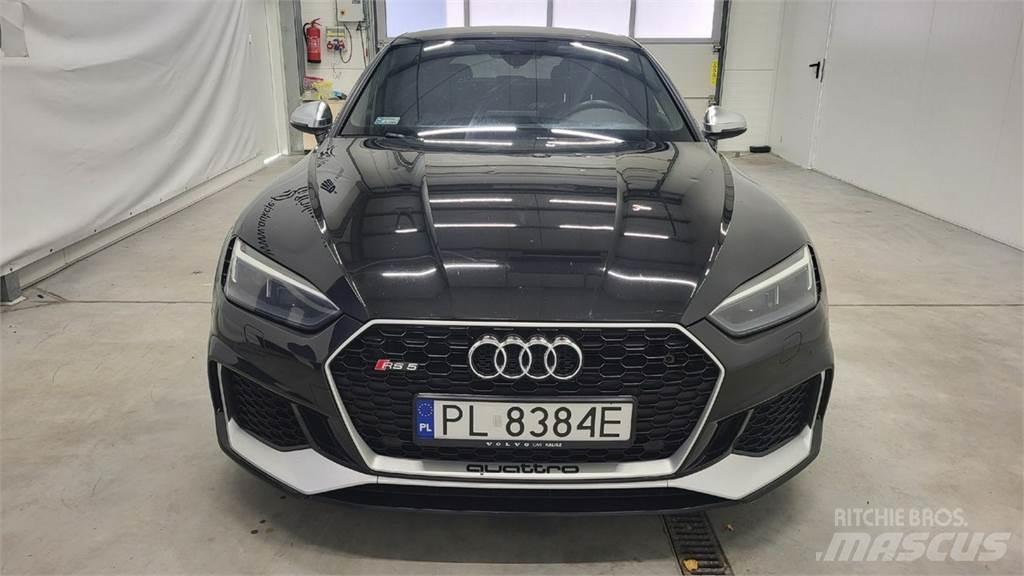 Audi RS5 Voiture