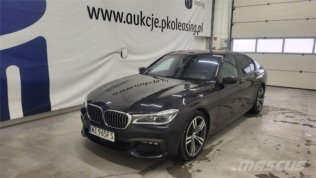 BMW 740 Voiture