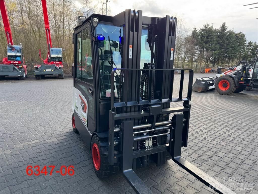 Bobcat B 35 X - 7 Plus Chariots élévateurs électriques