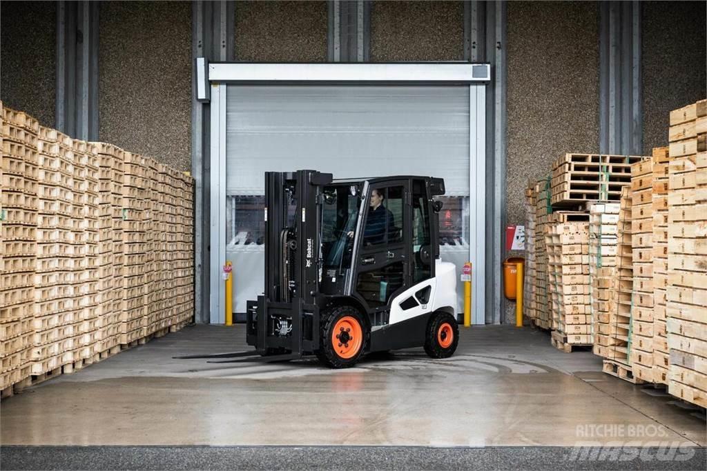 Bobcat D 30 S 9 Chariots diesel