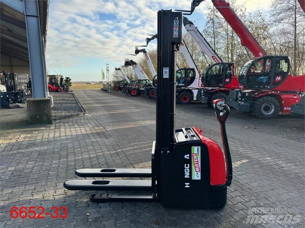 Hangcha CDD 12 - AC1 Gerbeur accompagnant