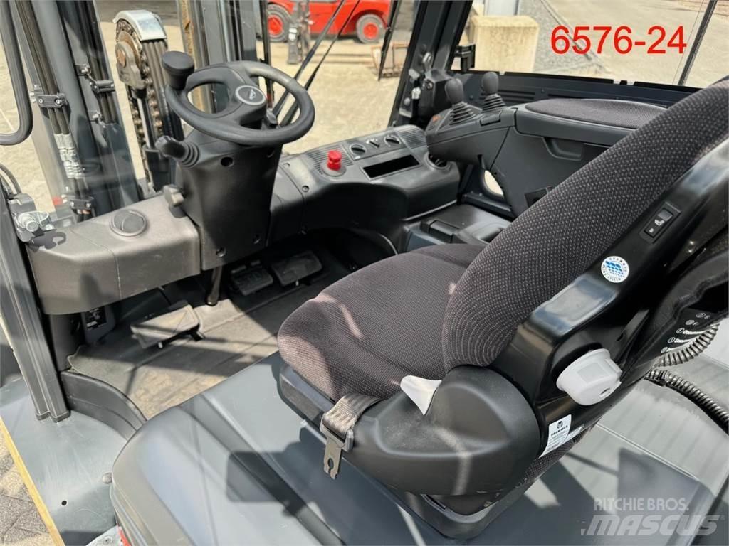 Linde E 50 HL 01 Chariots élévateurs électriques