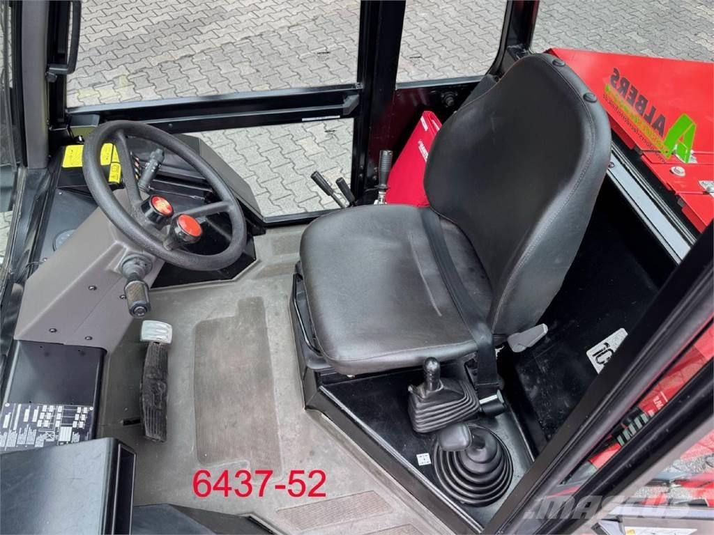 Manitou M 30 - 4 Chariot tout terrain