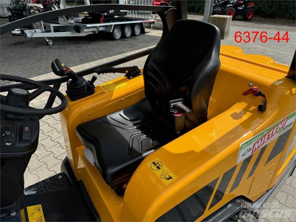 Schäffer 2430 SLT Chargeuse sur pneus
