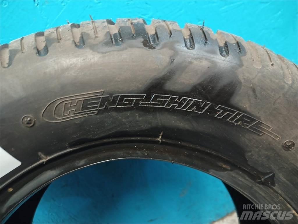  12 23X8.50-12 Pneus, roues et jantes