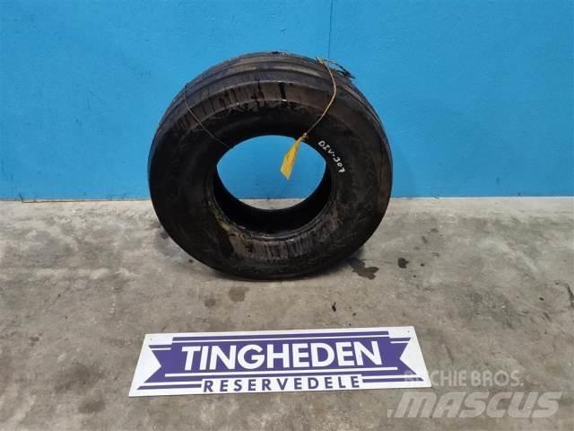  14 11L-14 Pneus, roues et jantes