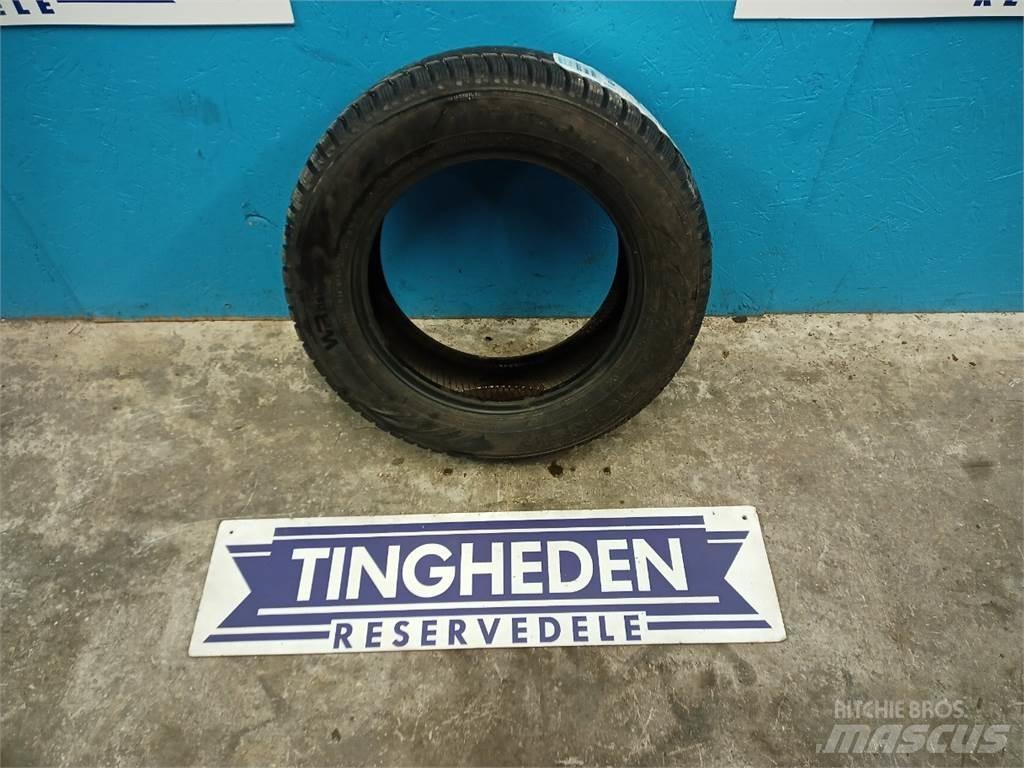  14 175/65R14 Pneus, roues et jantes