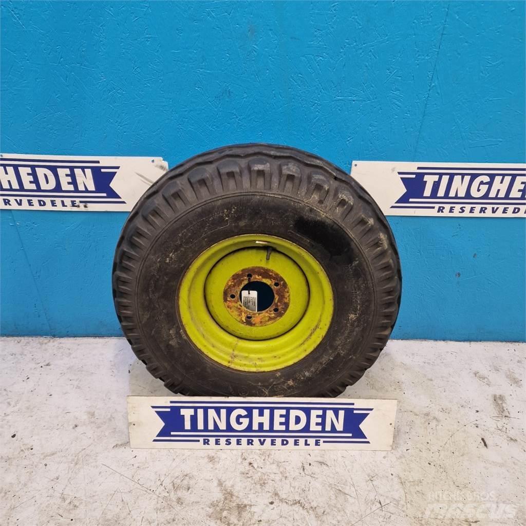  15 15.5/80-15 Pneus, roues et jantes