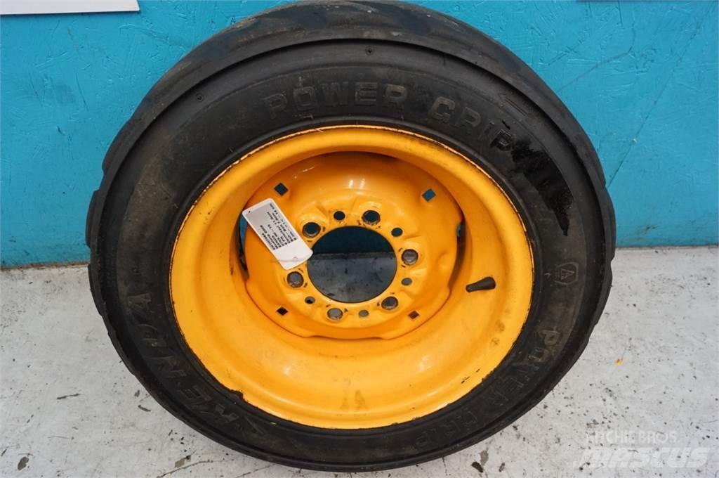  15 27X8.50-15 Pneus, roues et jantes