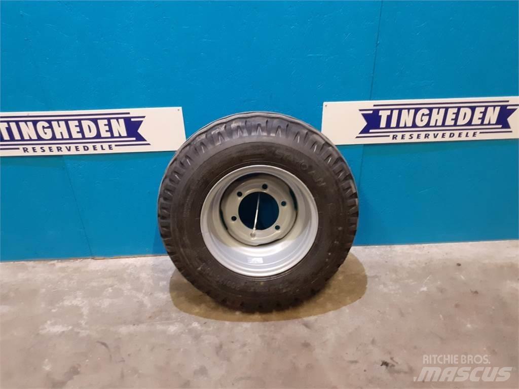  15.3 260/75-15.3 Pneus, roues et jantes