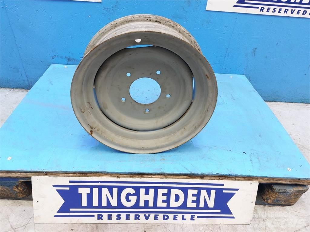  16 R16 Pneus, roues et jantes