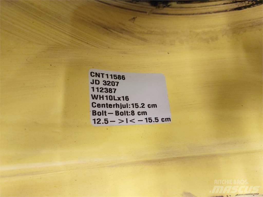  16 WH10Lx16 Pneus, roues et jantes