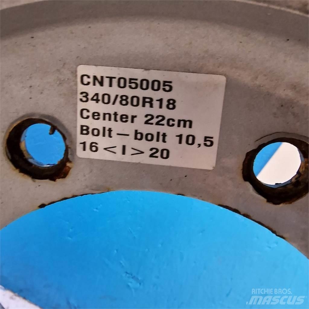 18 340/80R18 Pneus, roues et jantes