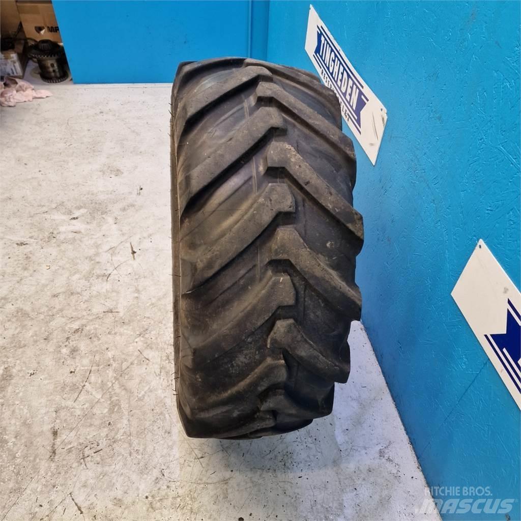  18 340/80R18 Pneus, roues et jantes