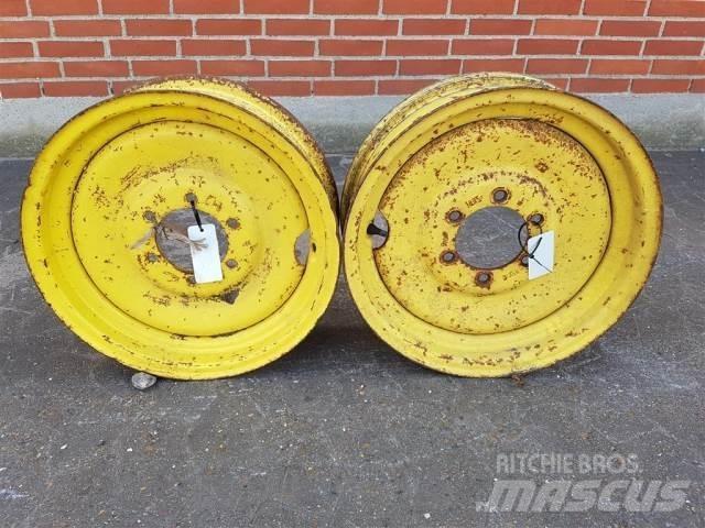 18 5.50FX18 Pneus, roues et jantes