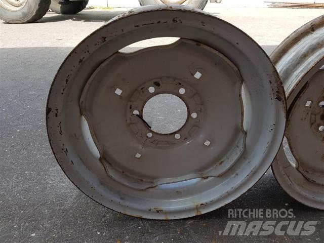  18 5.50FX18 Pneus, roues et jantes