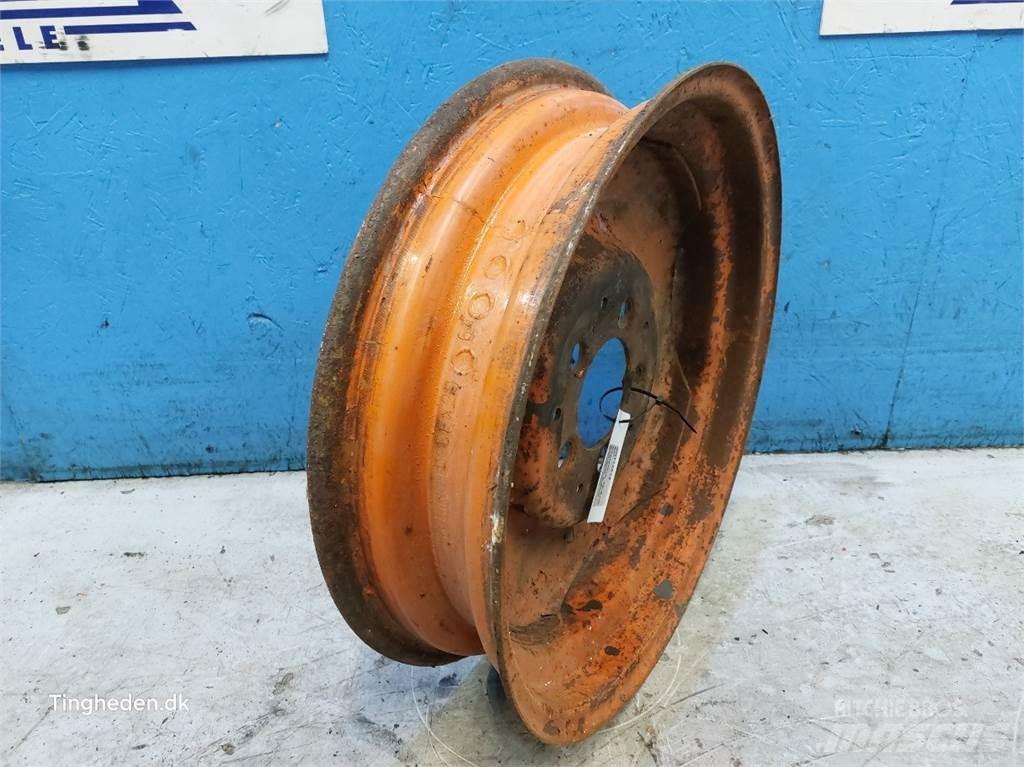  20 Pneus, roues et jantes