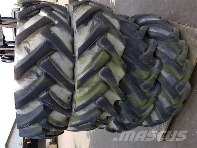  24 15.5/80-24 Pneus, roues et jantes