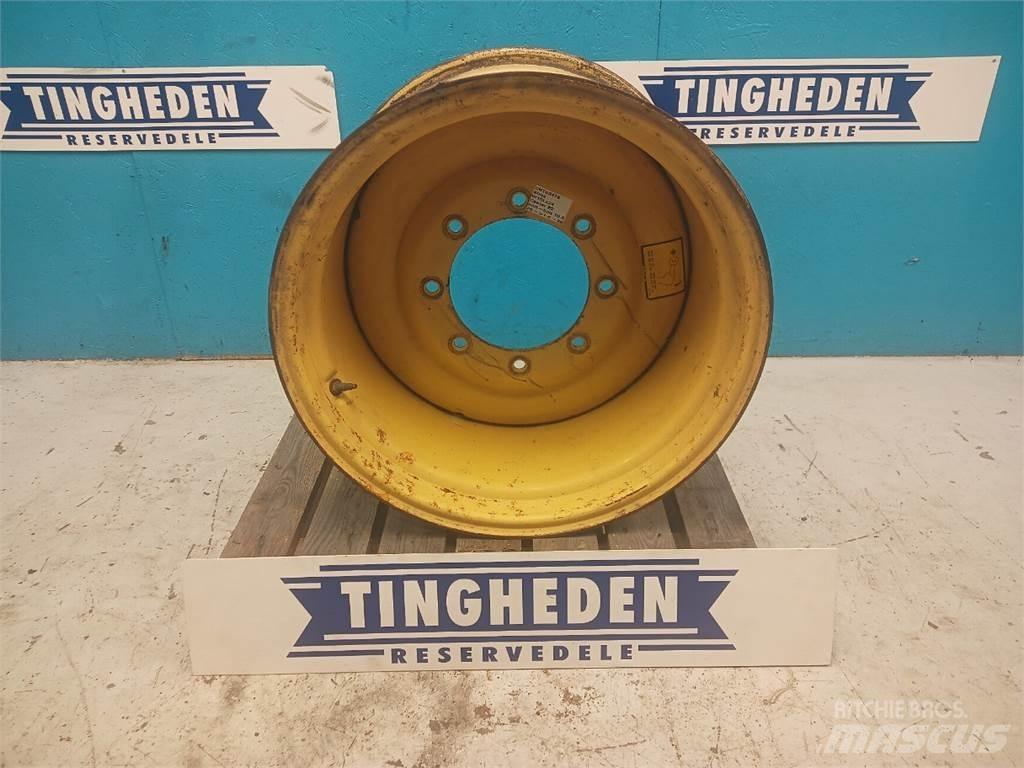  24 W15LX24 Accessoires pour machines à foin et à fourrage