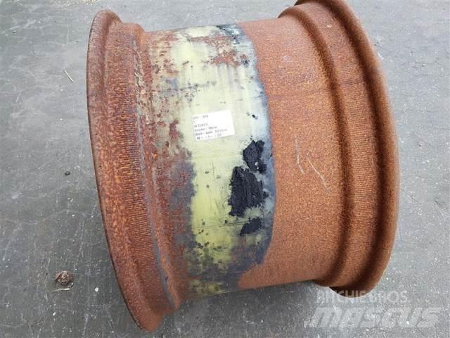 24 W15X24 Pneus, roues et jantes