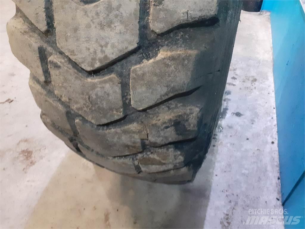  25 20.5R25 Pneus, roues et jantes