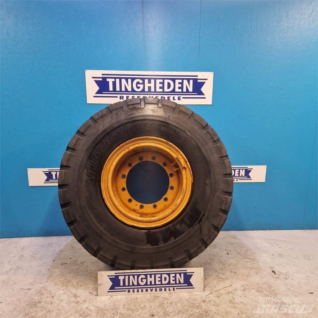  25 20.5R25 Pneus, roues et jantes