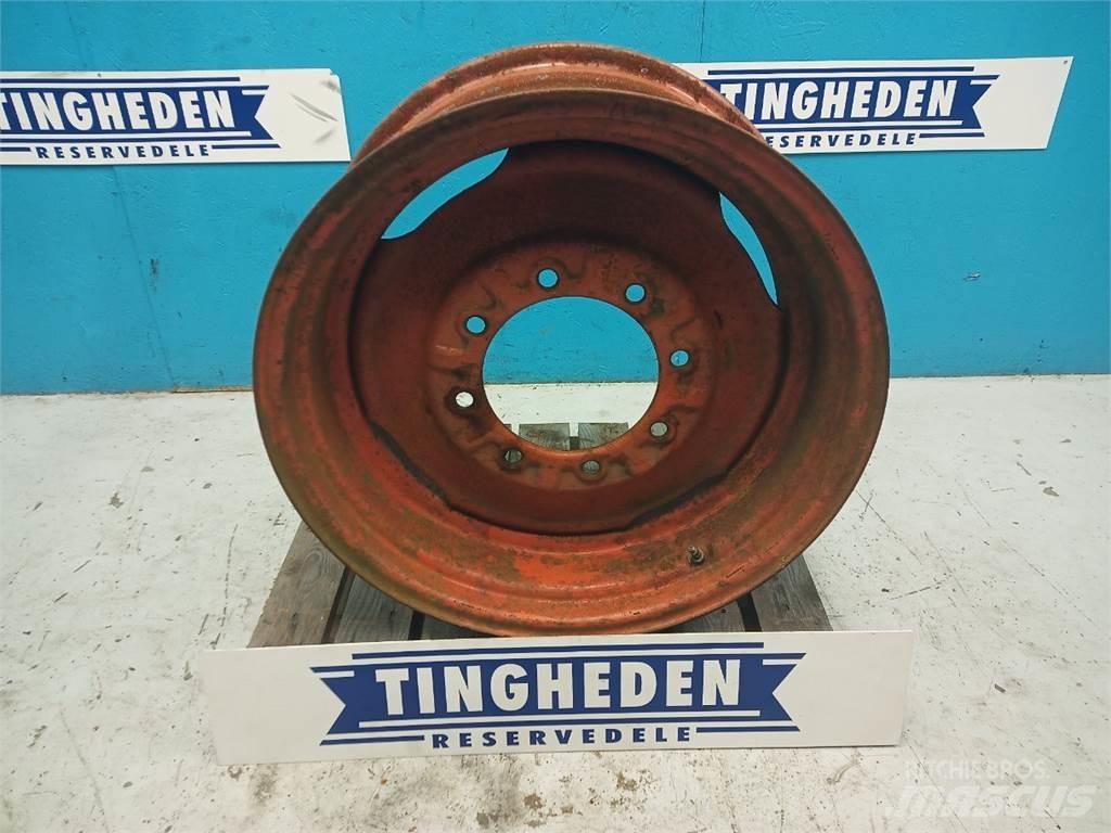  26 DW12X26 Pneus, roues et jantes