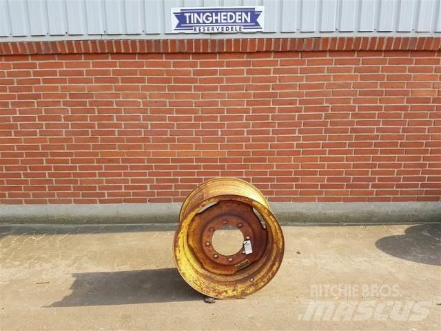  26 DW16X26 Pneus, roues et jantes