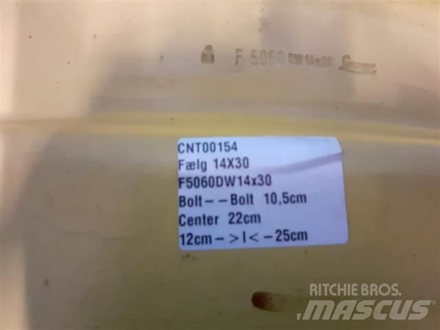  30'' 14X30 Pneus, roues et jantes