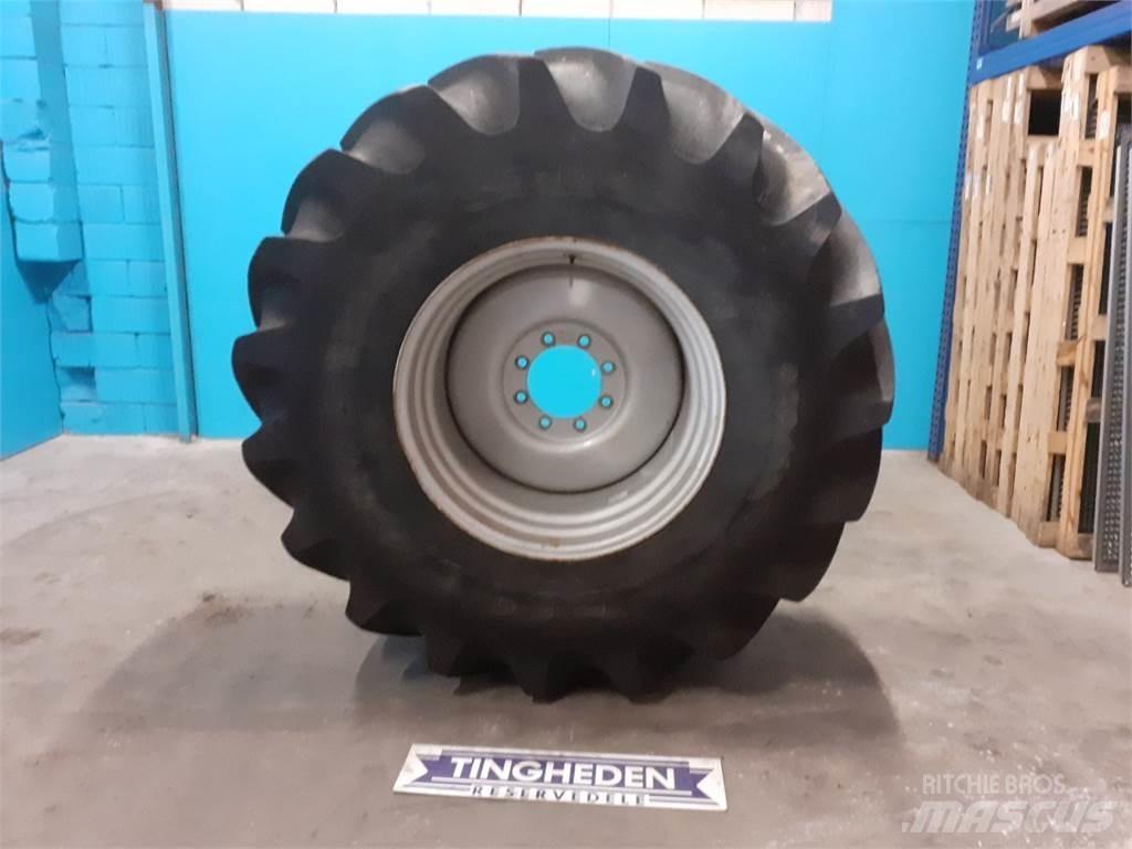  32 800/65R32 Pneus, roues et jantes