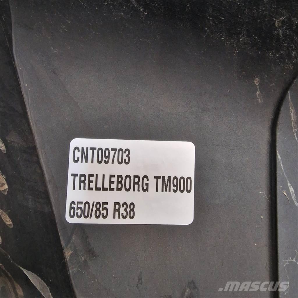  38 650/85R38 Pneus, roues et jantes