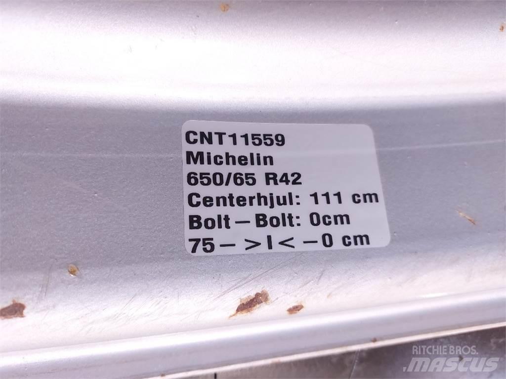  42 650/65 R42 Pneus, roues et jantes