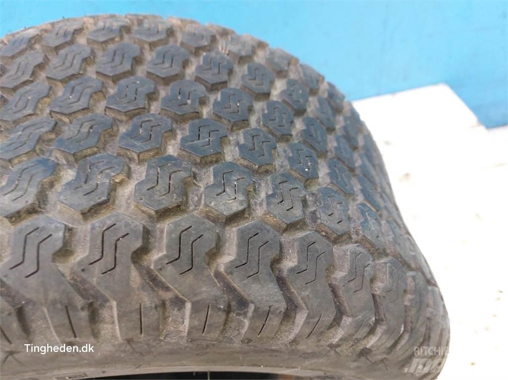  8 20x10.00-8 Pneus, roues et jantes