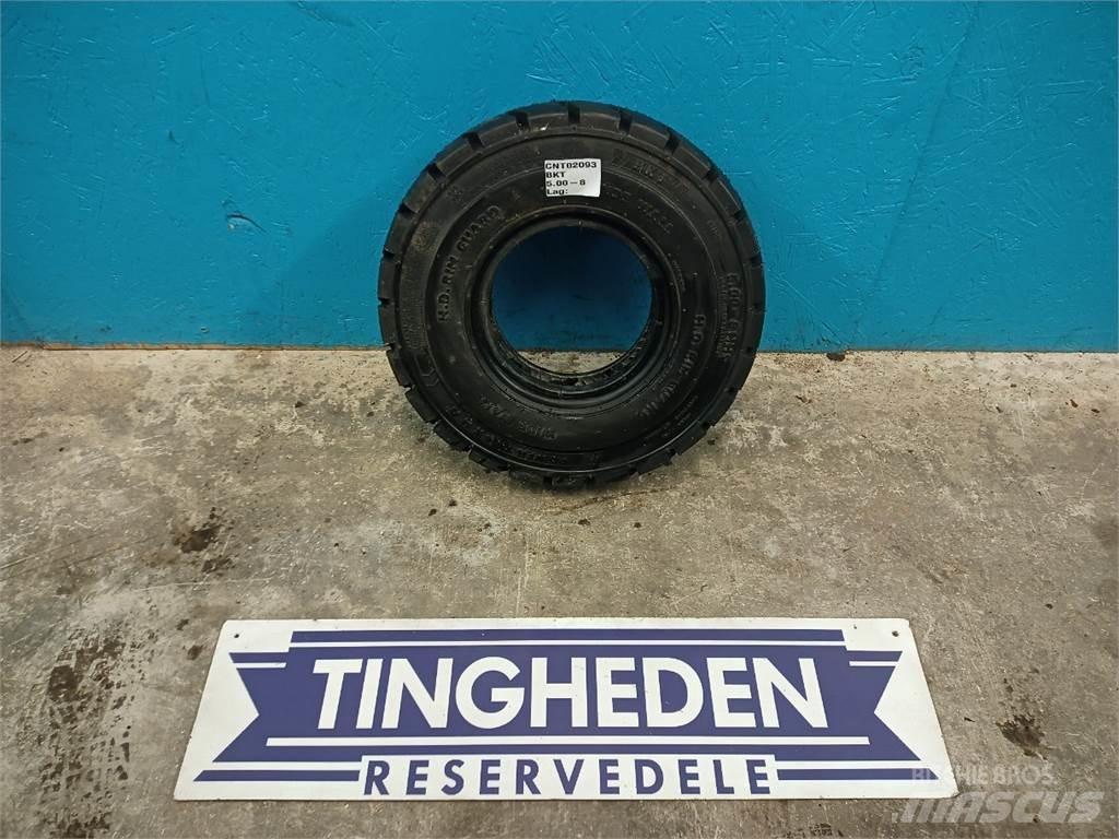  8 5.00-8 Pneus, roues et jantes