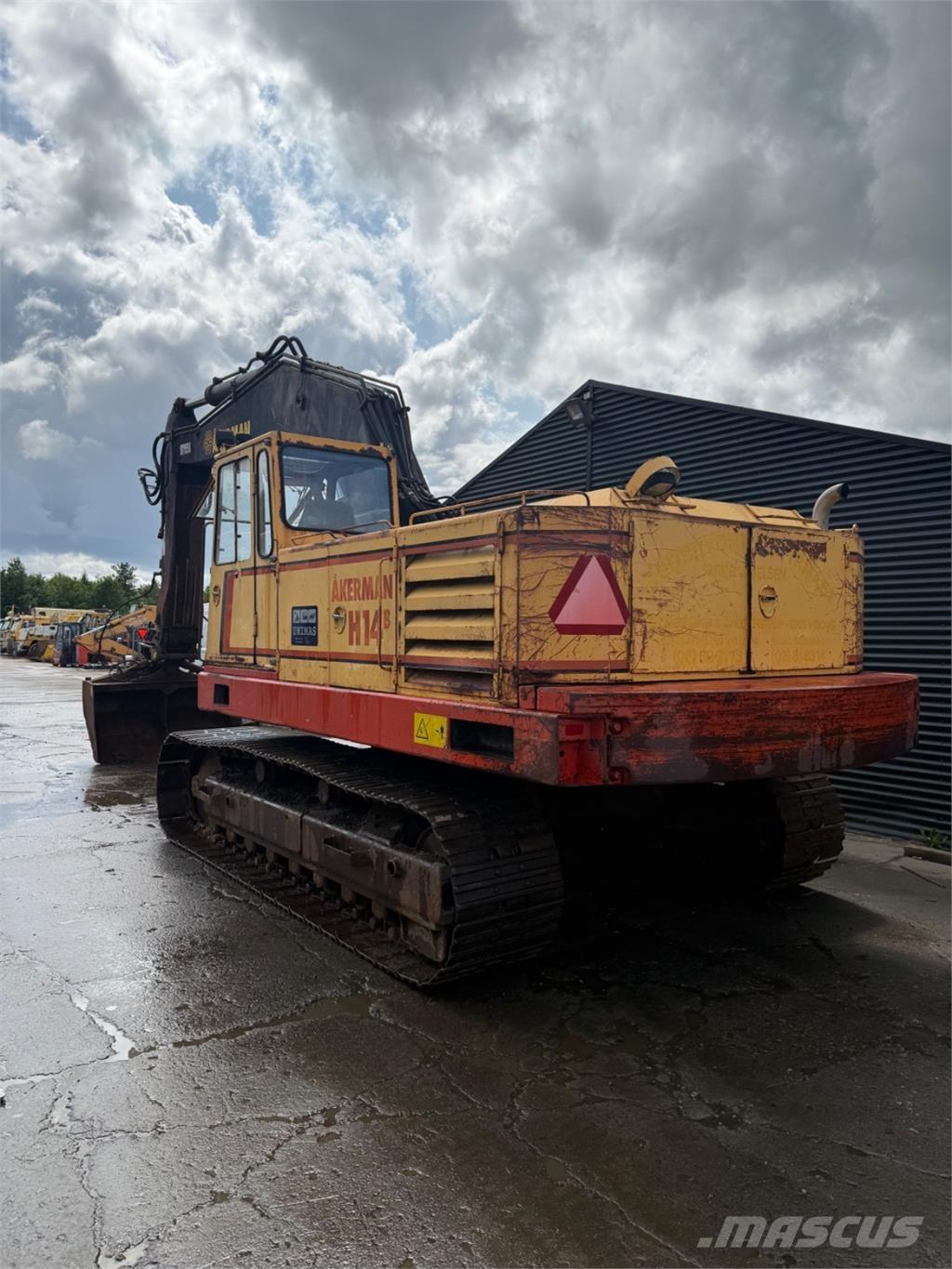 Åkerman H14B Pelle sur chenilles
