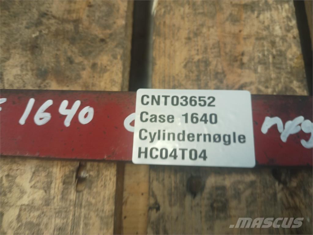 CASE 1640 Accessoires moissonneuse batteuse