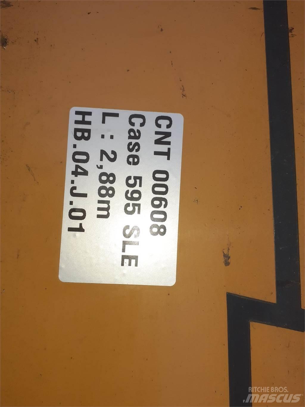 CASE 595 Pelle rétro arrière