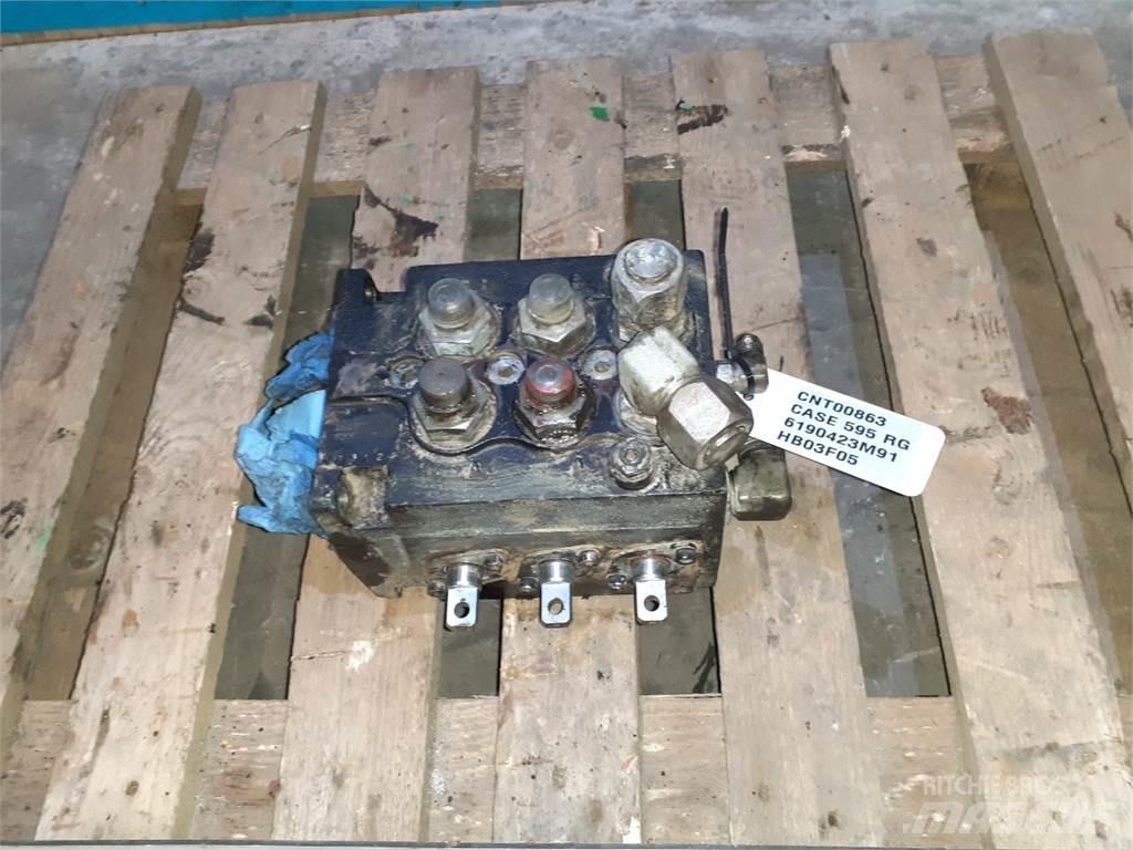 CASE 595 Hydraulique