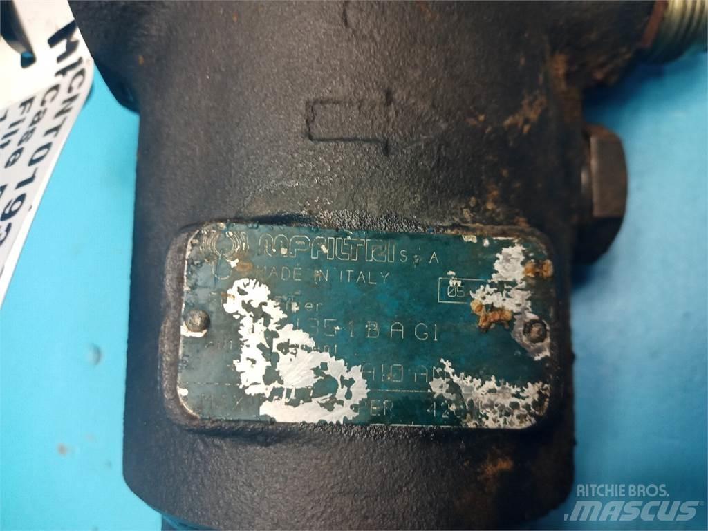 CASE 595 Hydraulique