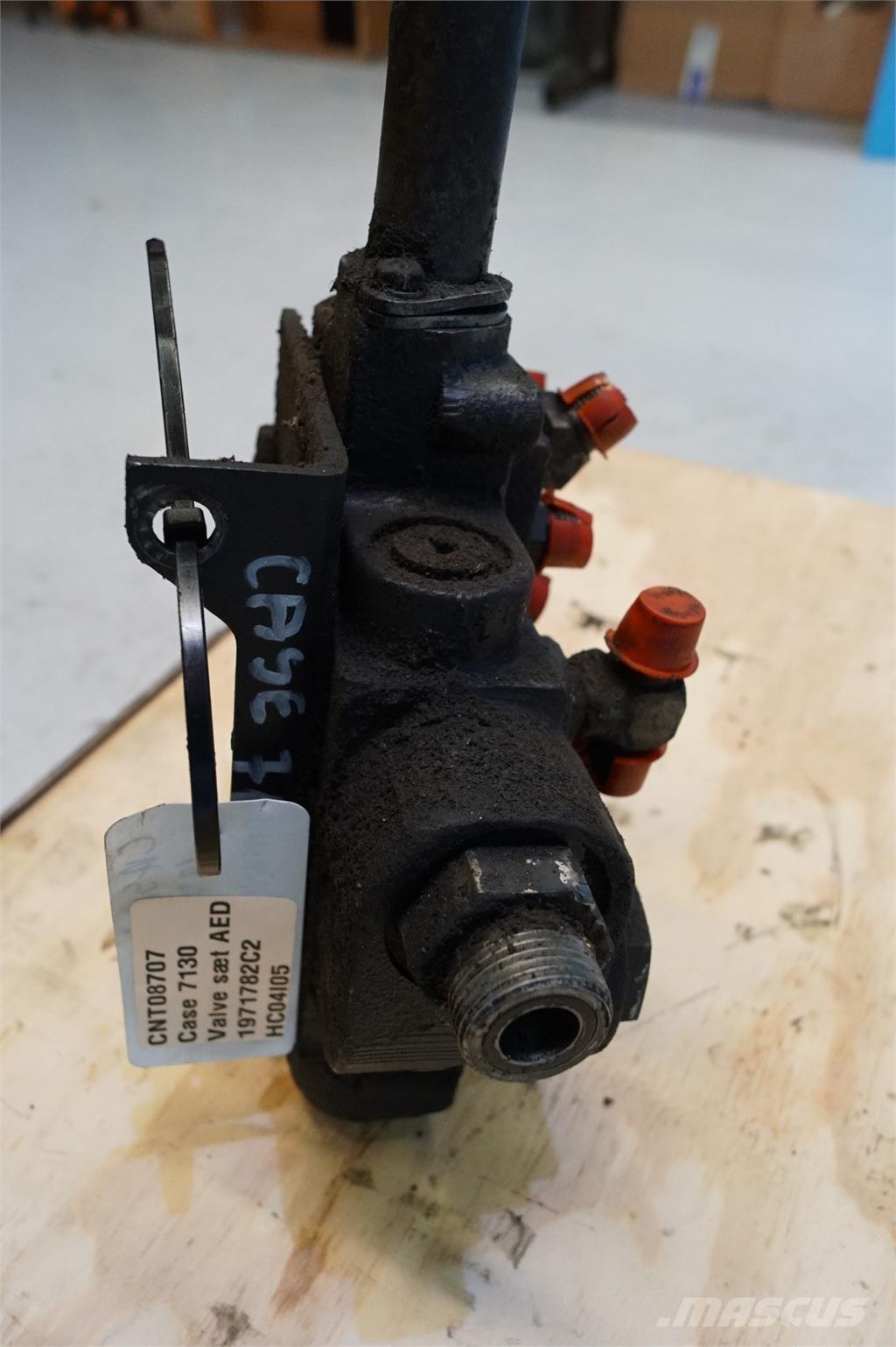CASE 7130 Hydraulique